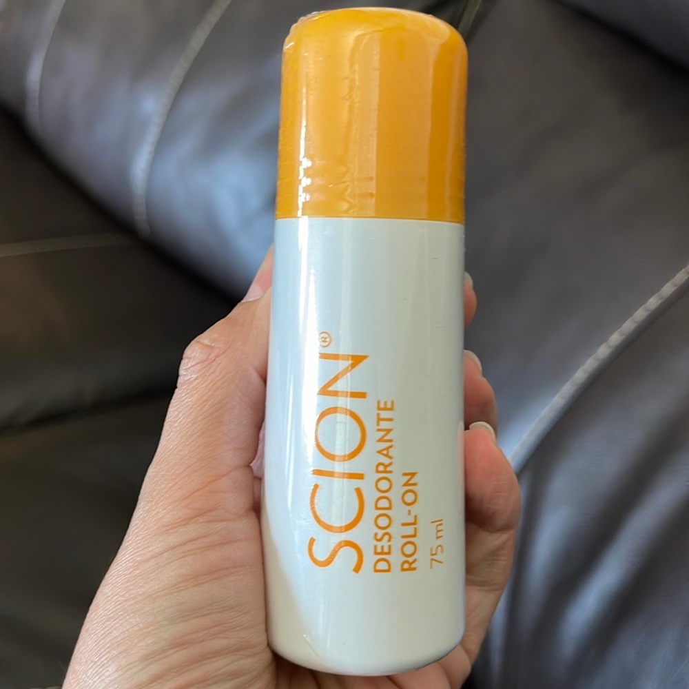 Scion NU Skin Deodorant Roll